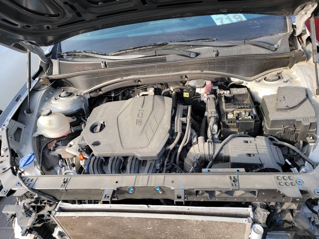 2021 HYUNDAI SANTA FE — 59391 Miles — Lot 321582 — Souq - Marhaba Auctions Used Cars - Image 9