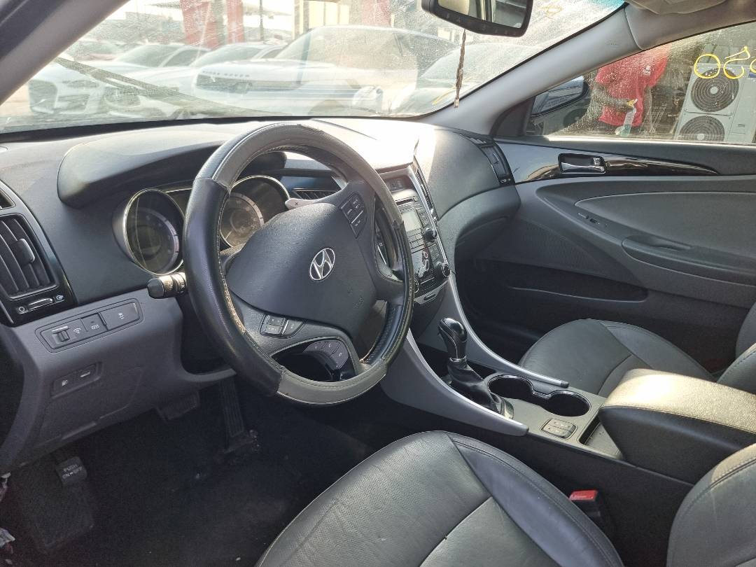 HYUNDAI SONATA 2012 - Marhaba Auction Used Cars - Image 7