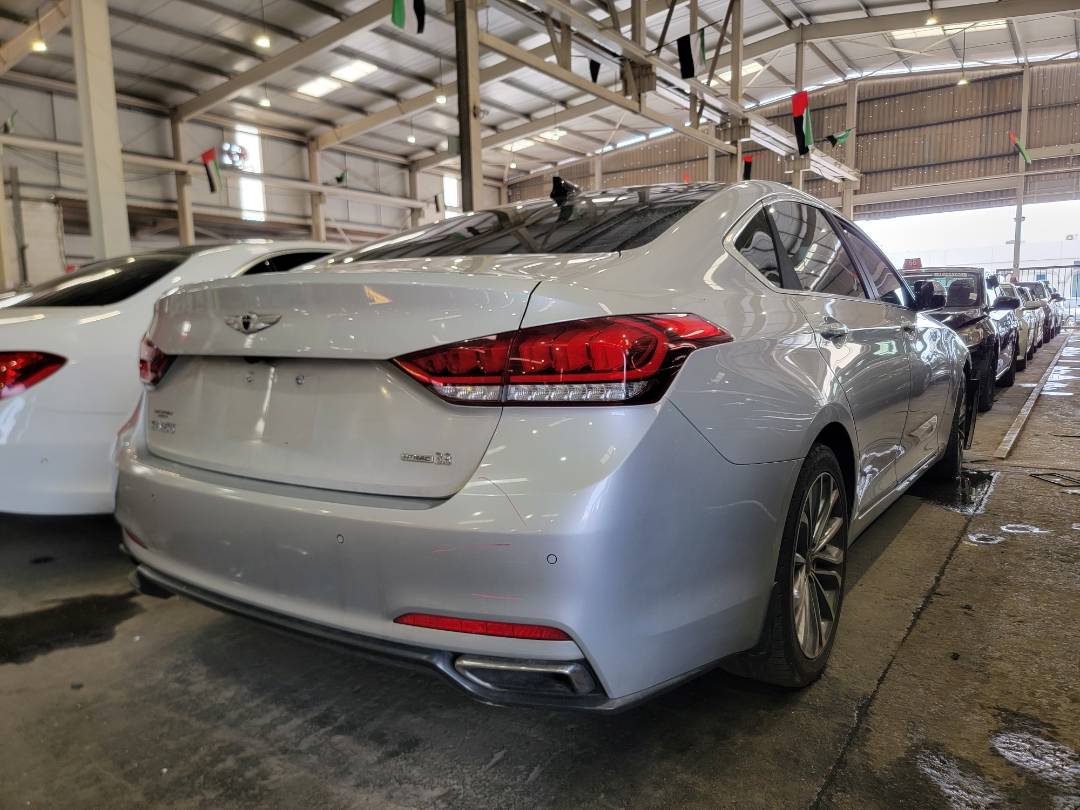 2015 HYUNDAI GENESIS — 158561 Miles — Lot 38228496 — Main - Marhaba Auctions Used Cars - Image 3
