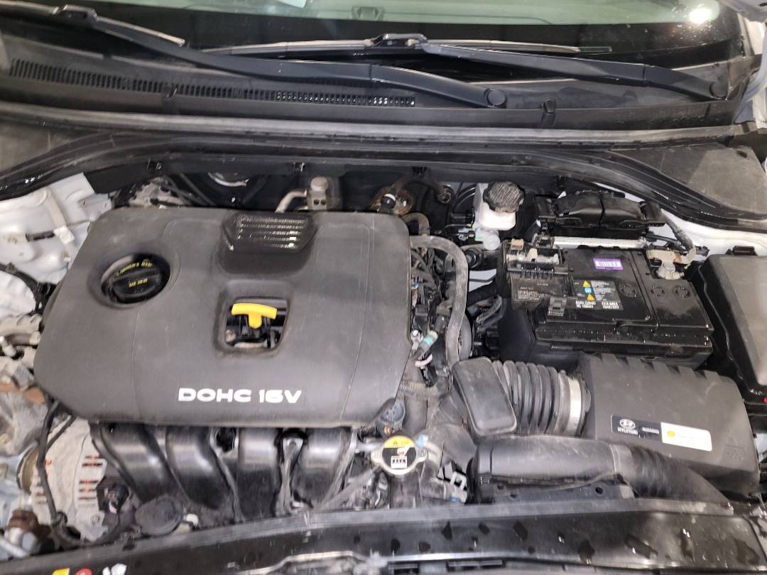 2018 HYUNDAI ELANTRA — 93211 KM — Lot 74071003 - Marhaba Auctions Used Cars - Image 7