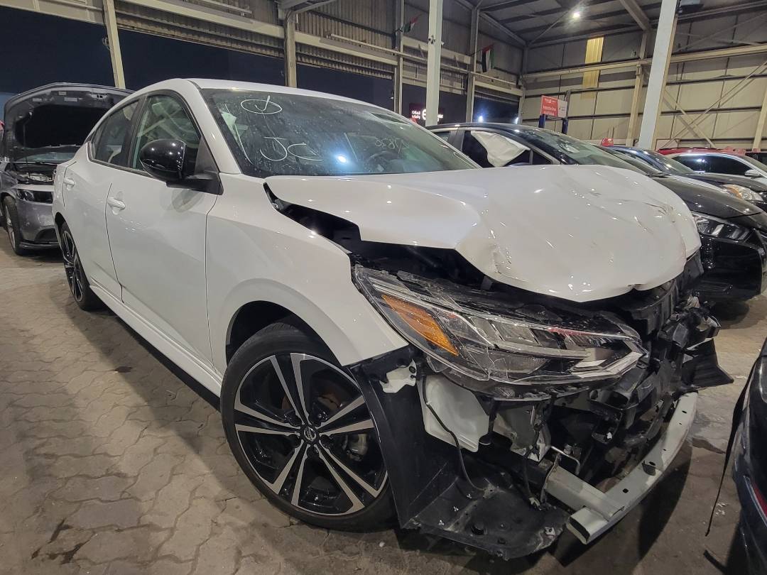 2022 NISSAN SENTRA — 27830 Miles — Lot DV7NY272368 — Souq - Marhaba Auctions Used Cars - Image 4