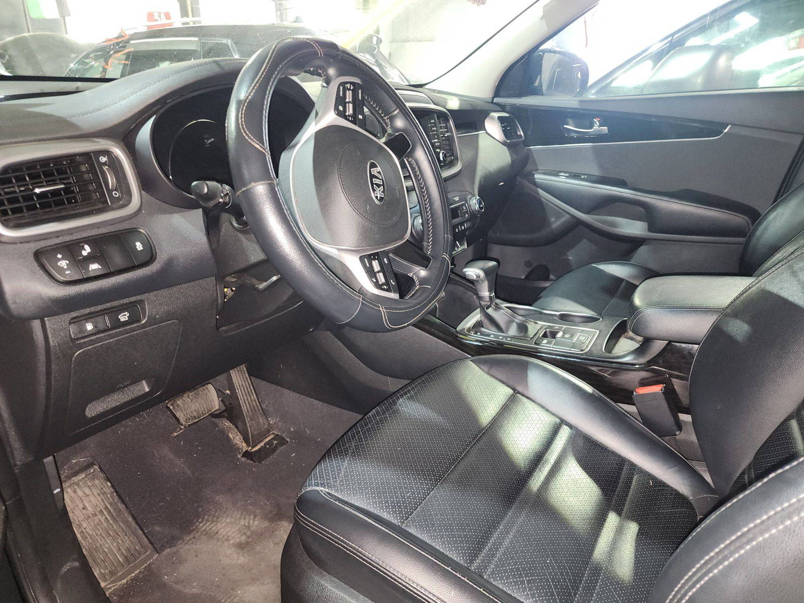 KIA SORENTO 2020 - Marhaba Auction Used Cars - Image 9