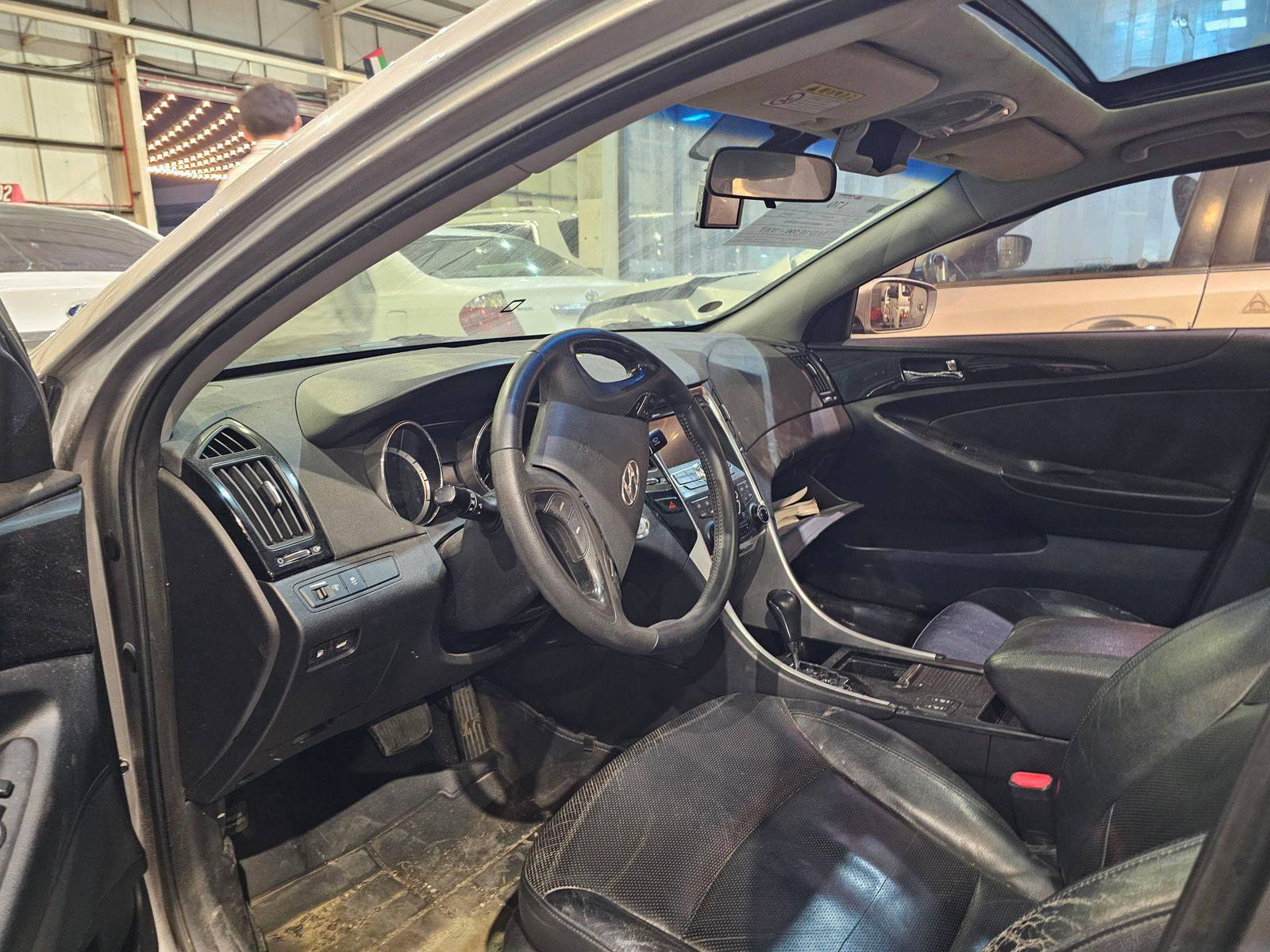 HYUNDAI SONATA 2010 - Marhaba Auction Used Cars - Image 8