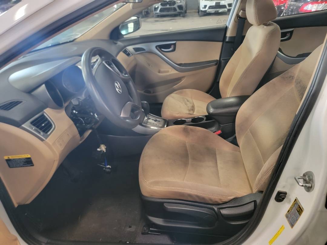 2013 HYUNDAI ELANTRA — 235443 Miles — Lot 53971984 — Main - Marhaba Auctions Used Cars - Image 8
