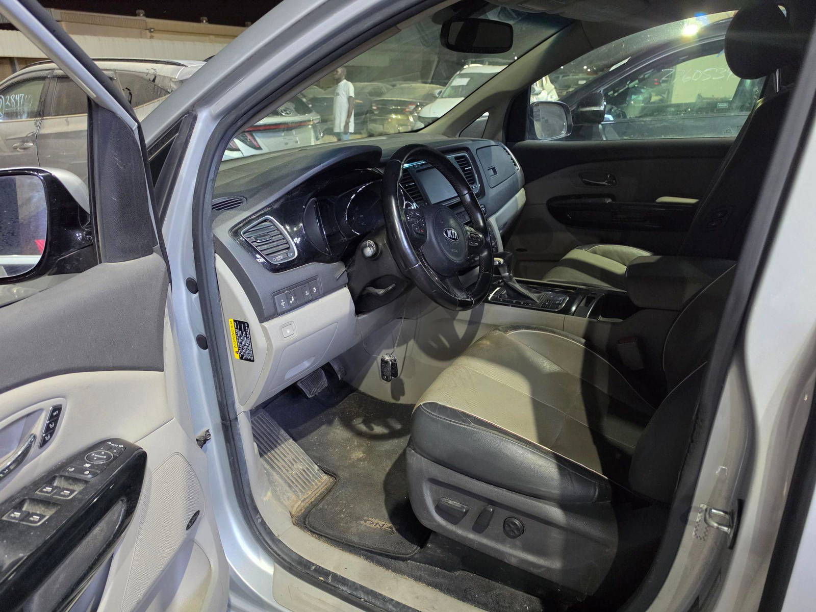 KIA SEDONA 2018 - Marhaba Auction Used Cars - Image 8