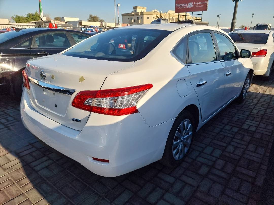 2014 NISSAN SENTRA — 133127 KM — Lot 652714 — Ind. 12 - Marhaba Auctions Used Cars - Image 4