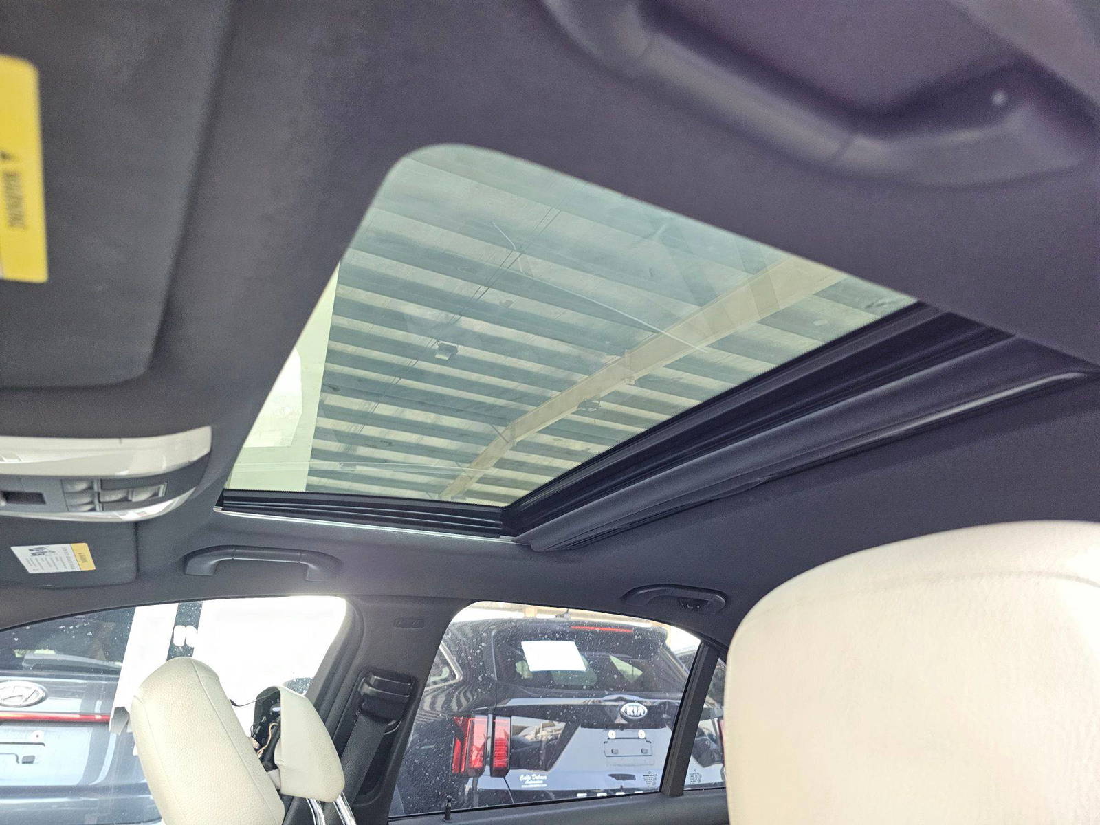 MERCEDES BENZ C 250 2012 - Marhaba Auction Used Cars - Image 8