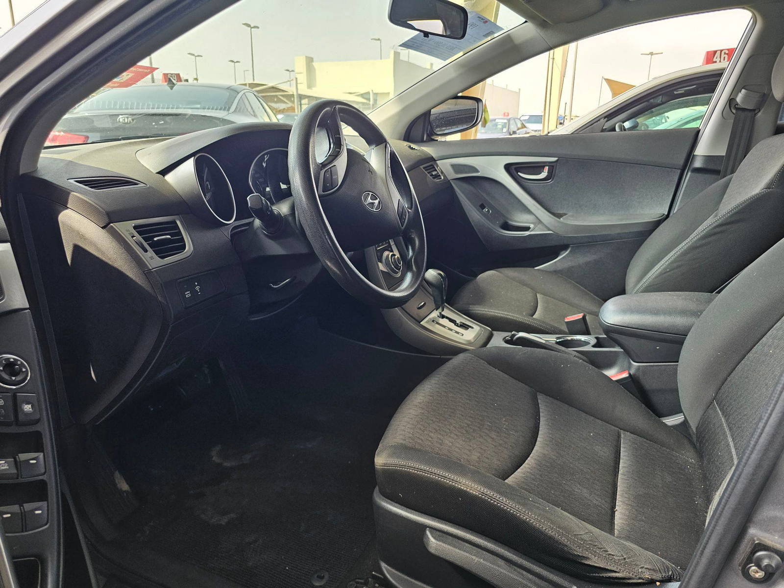 2011 HYUNDAI AVANTE — 153231 KM — Lot 099109 — Souq - Marhaba Auctions Used Cars - Image 8