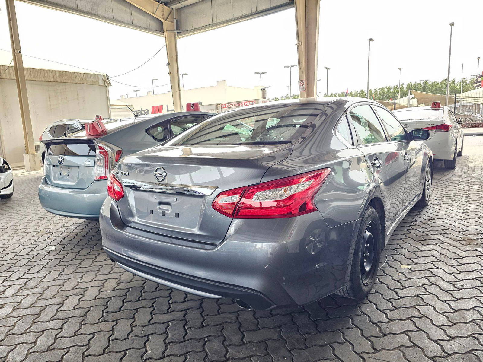 2016 NISSAN ALTIMA — 145700 Miles — Lot 3AP7GC234577 — Souq - Marhaba Auctions Used Cars - Image 3
