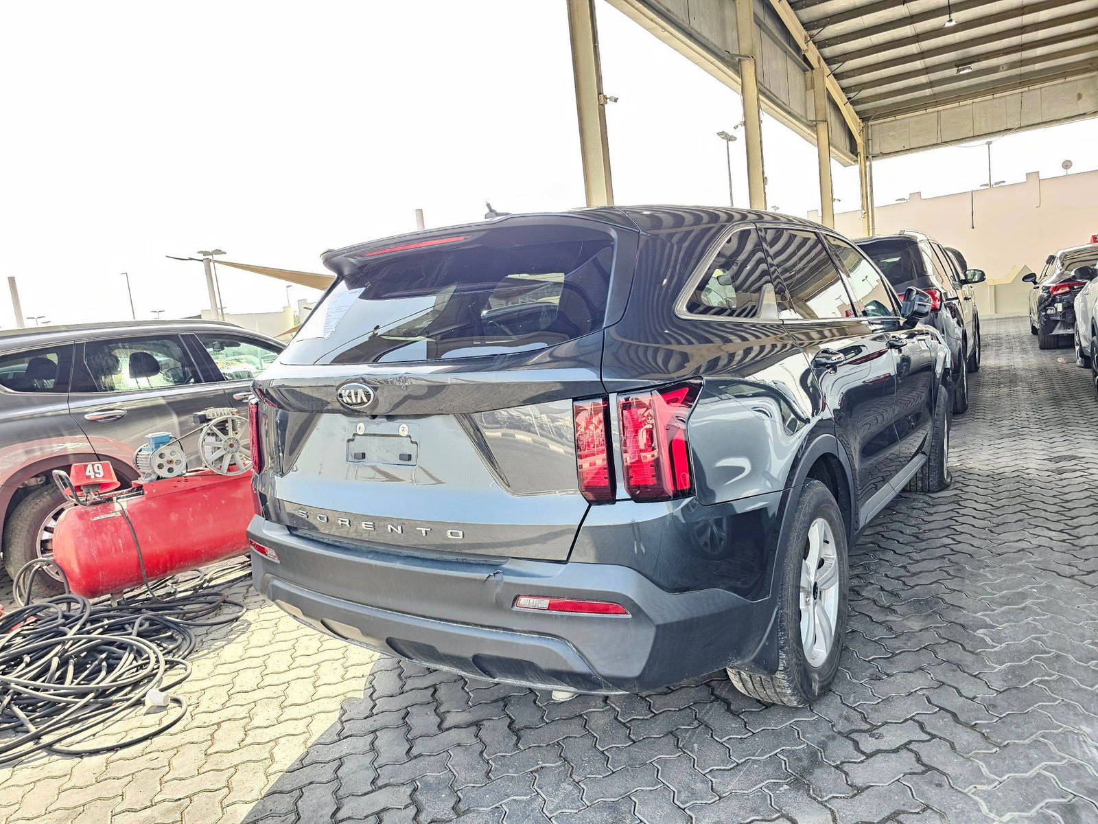 2021 KIA SORENTO — 102685 Miles — Lot LC4MG055342 — Souq - Marhaba Auctions Used Cars - Image 3