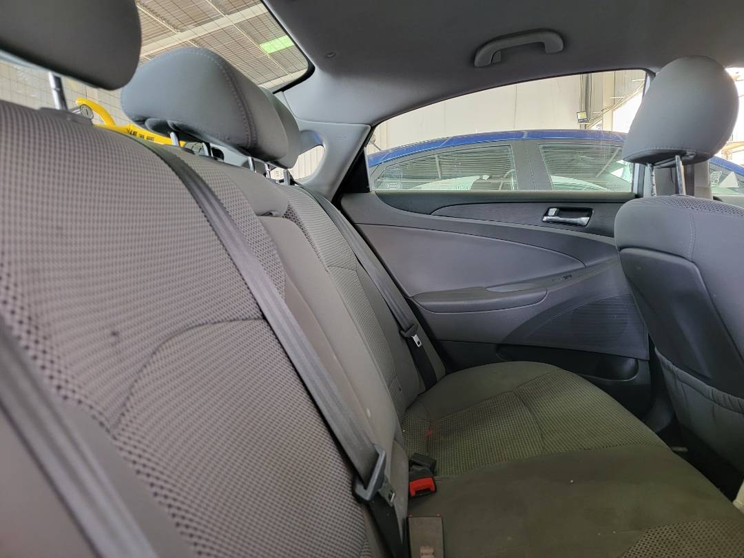 2012 HYUNDAI SONATA — 140080 Miles — Lot 81349523 - Marhaba Auctions Used Cars - Image 5