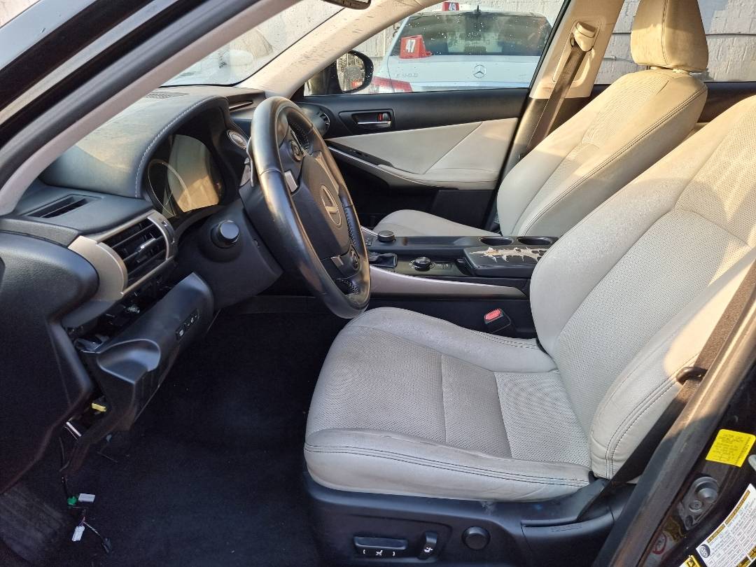 2014 LEXUS IS 250 — 94385 Miles — Lot 3180 — Ind. 12 - Marhaba Auctions Used Cars - Image 8