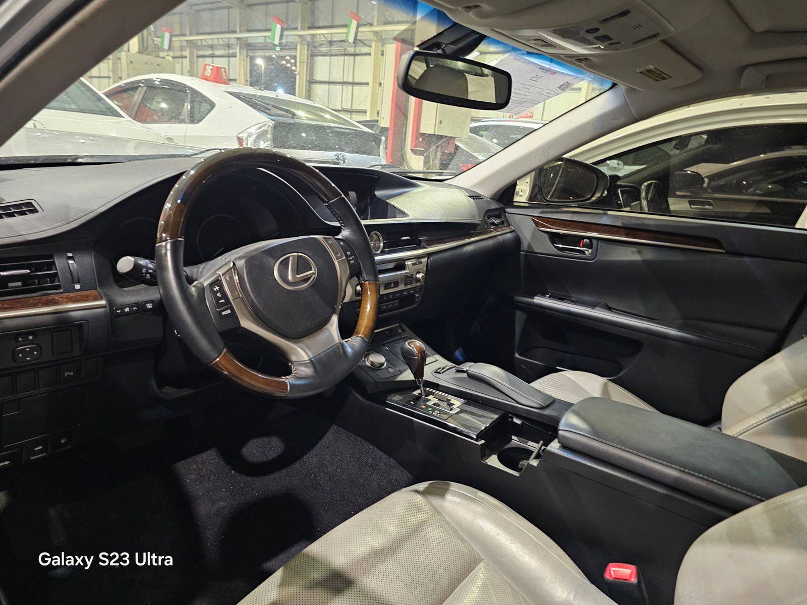 LEXUS ES 350 2013 - Marhaba Auction Used Cars - Image 8