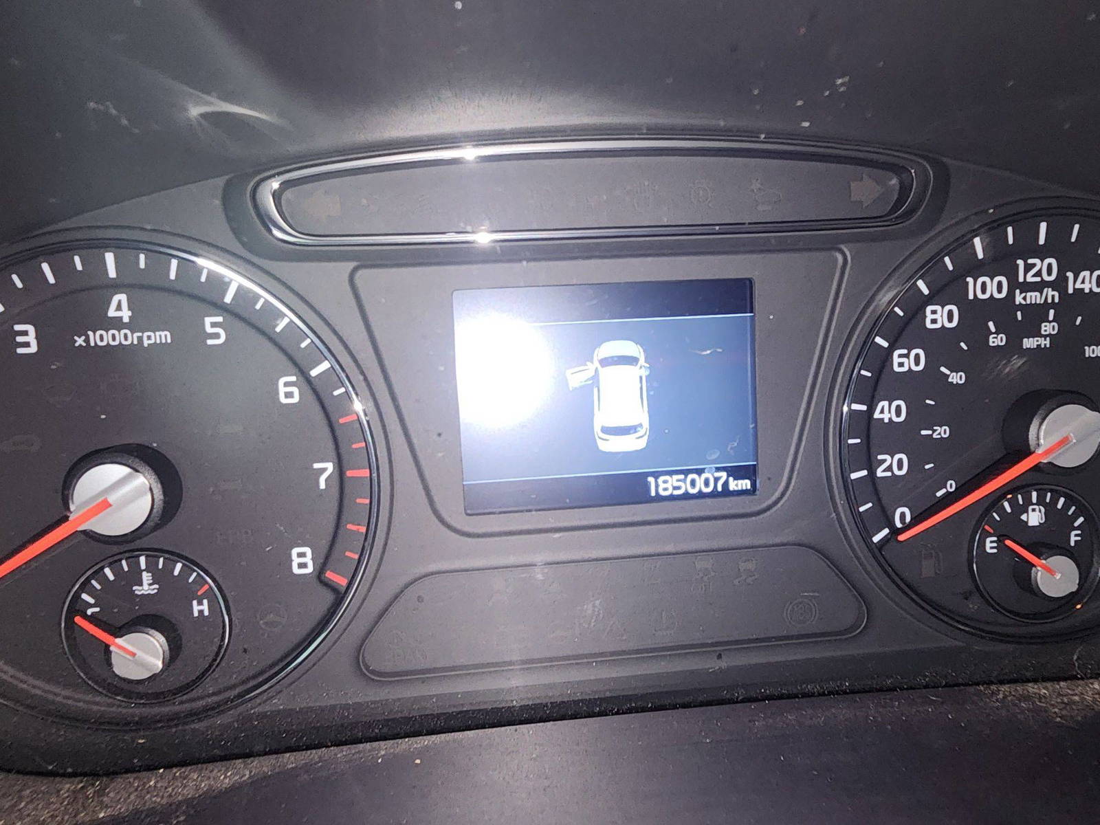 2019 KIA SORENTO — 185006 KM — Lot 44244015 — Ind. 12 - Marhaba Auctions Used Cars - Image 11