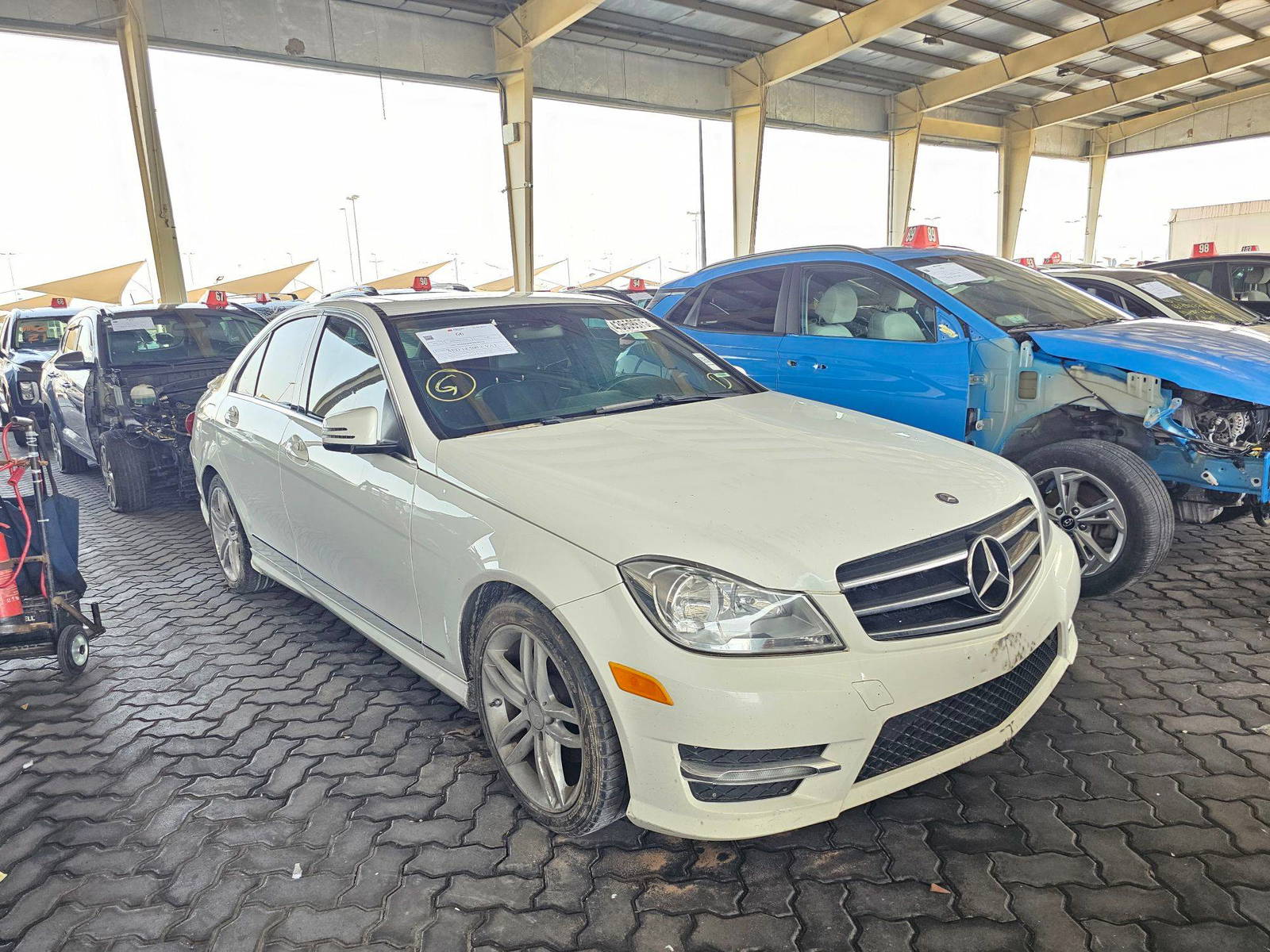2014 MERCEDES BENZ C-250 — 187116 Miles — Lot 43659975 — Ind. 12 - Marhaba Auctions Used Cars - Image 4