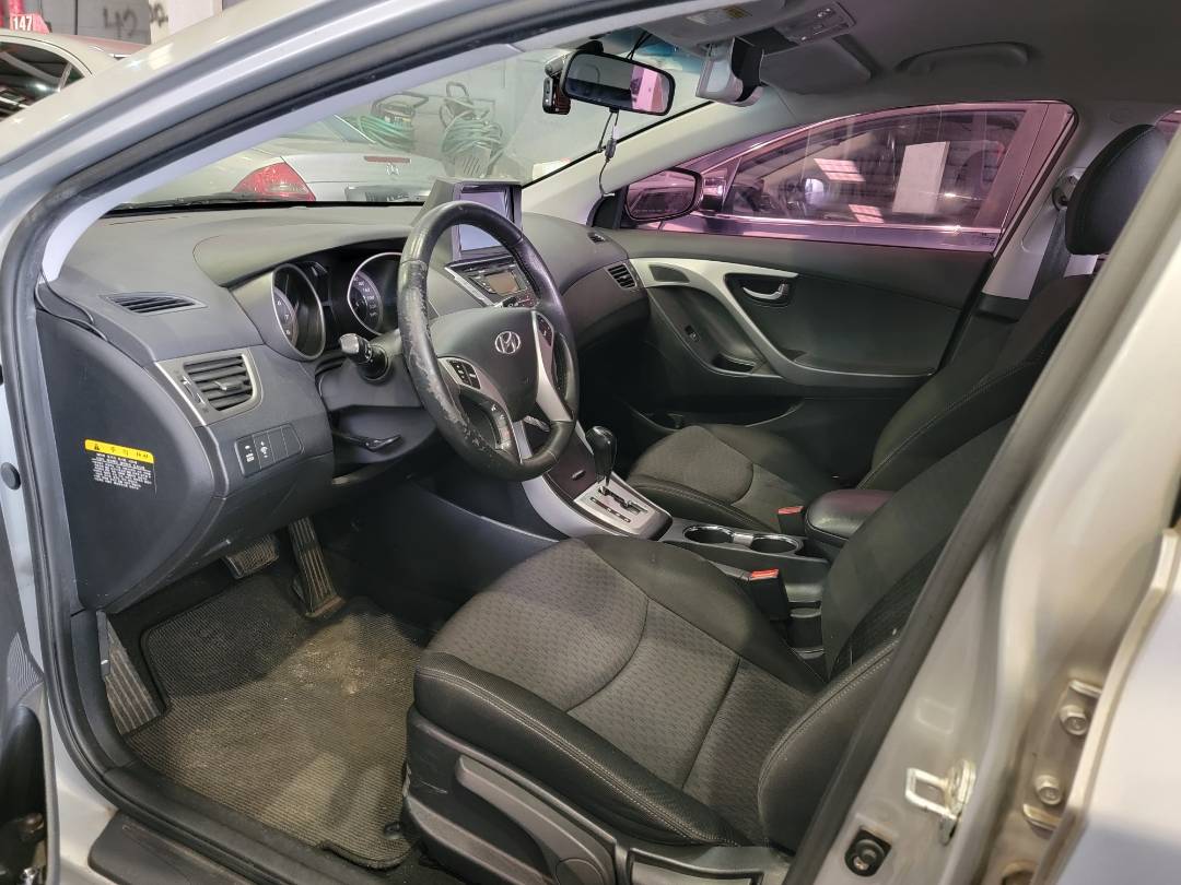 2011 HYUNDAI AVANTE — 190512 KM — Lot U171310 — Main - Marhaba Auctions Used Cars - Image 8