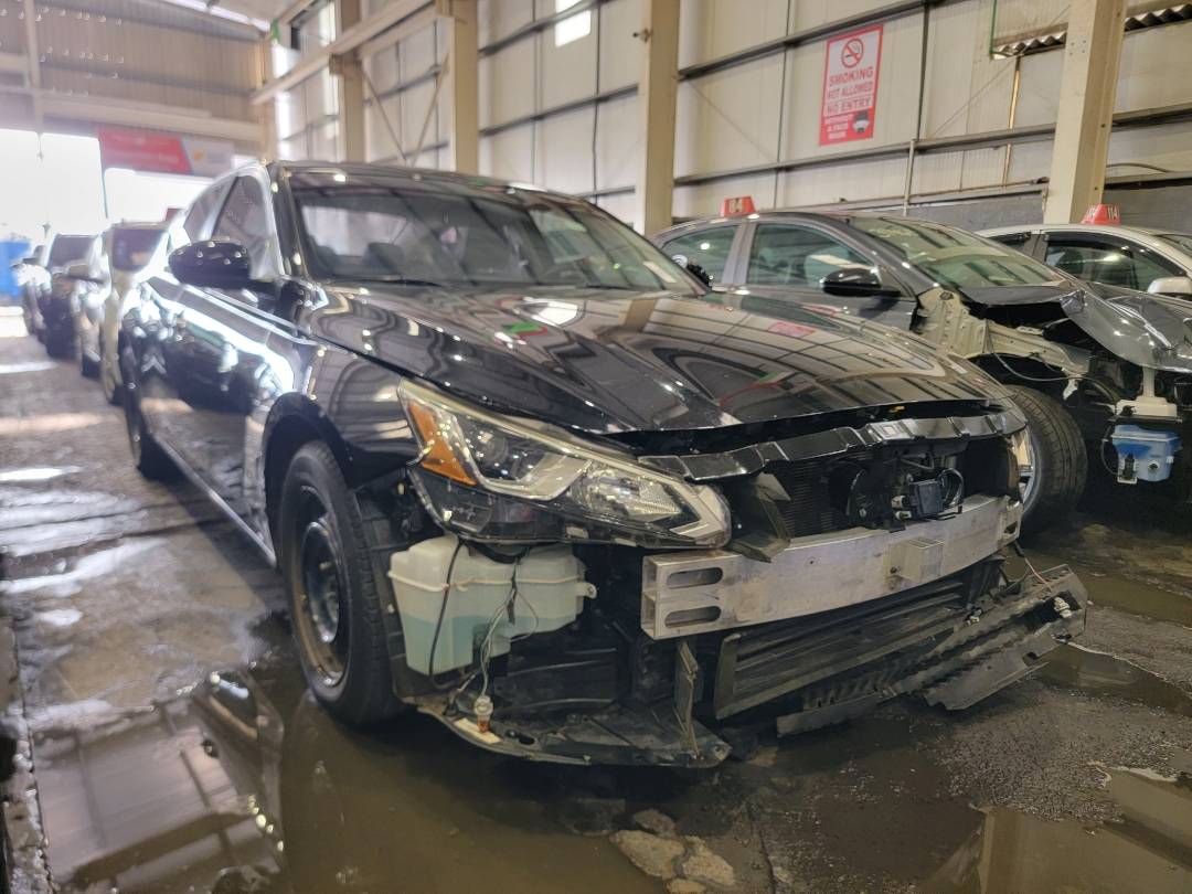 2019 NISSAN ALTIMA — 118449 Miles — Lot V9KN312023 — Main - Marhaba Auctions Used Cars - Image 4