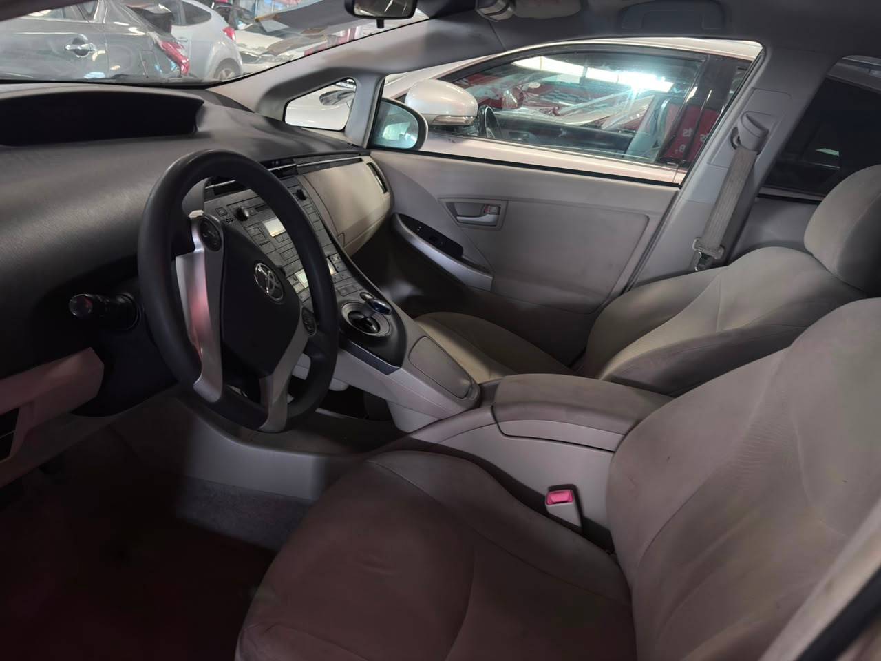 2011 TOYOTA PRIUS — 172050 Miles — Lot 98877705 — Main - Marhaba Auctions Used Cars - Image 8