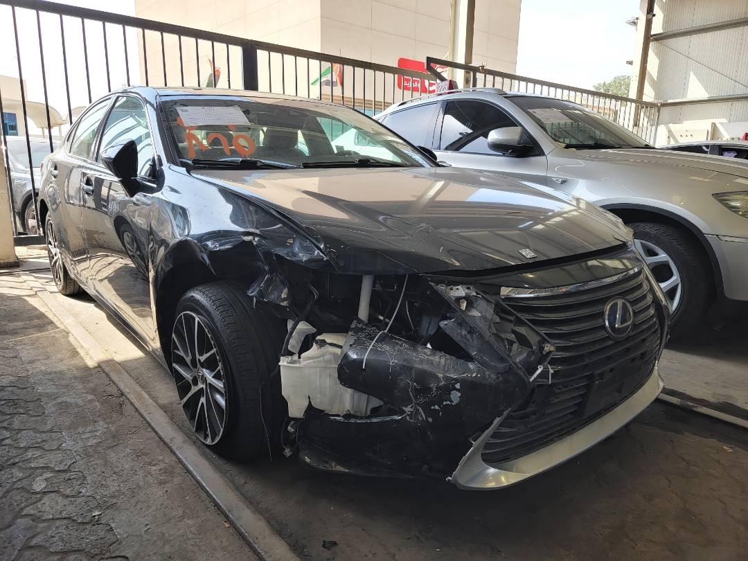 2016 LEXUS ES 350 — 56703 Miles — Lot 3GU013361 — Main - Marhaba Auctions Used Cars - Image 4