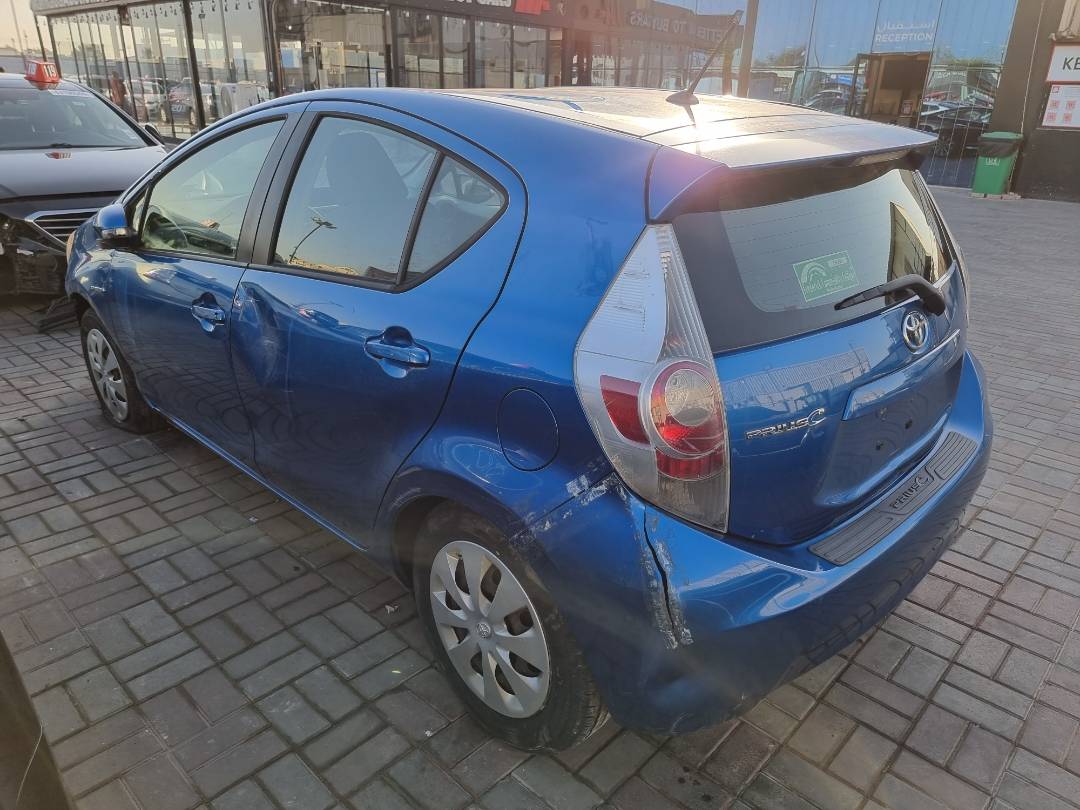 2012 TOYOTA PRIUS C — 166767 Miles — Lot 215487 — Ind. 12 - Marhaba Auctions Used Cars - Image 5