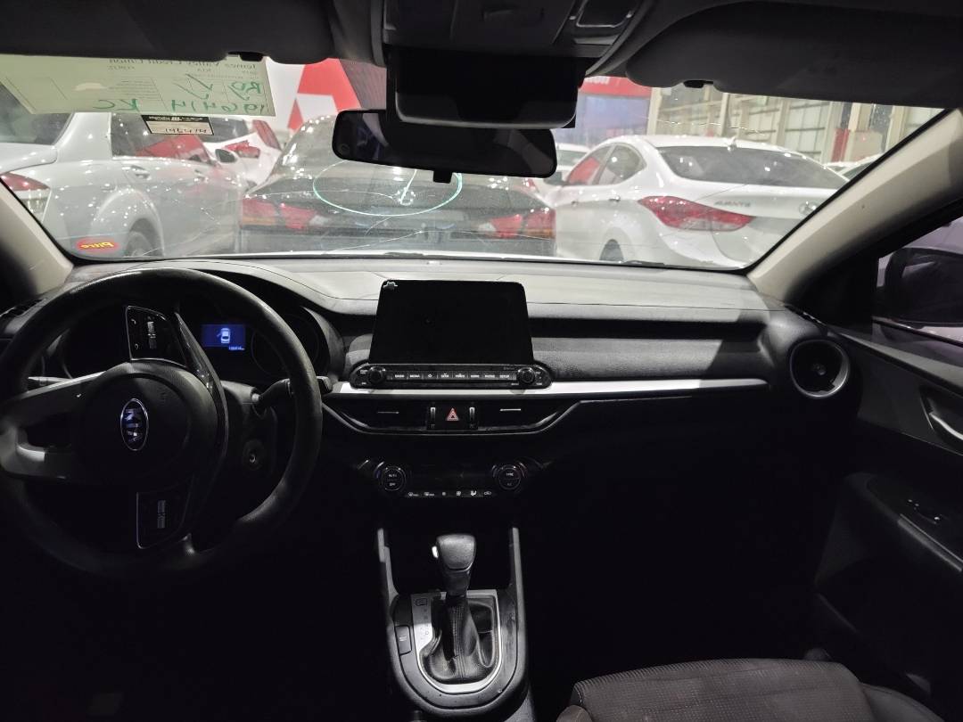 2019 KIA FORTE — 196414 Miles — Lot E126514 — Souq - Marhaba Auctions Used Cars - Image 8