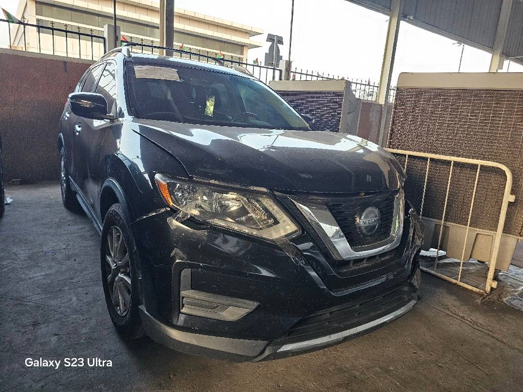 NISSAN ROGUE