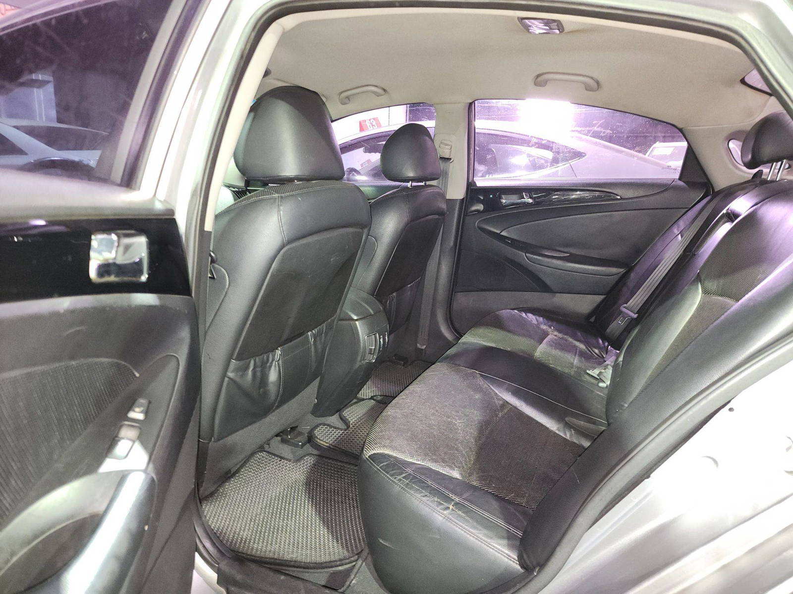 HYUNDAI SONATA 2010 - Marhaba Auction Used Cars - Image 7