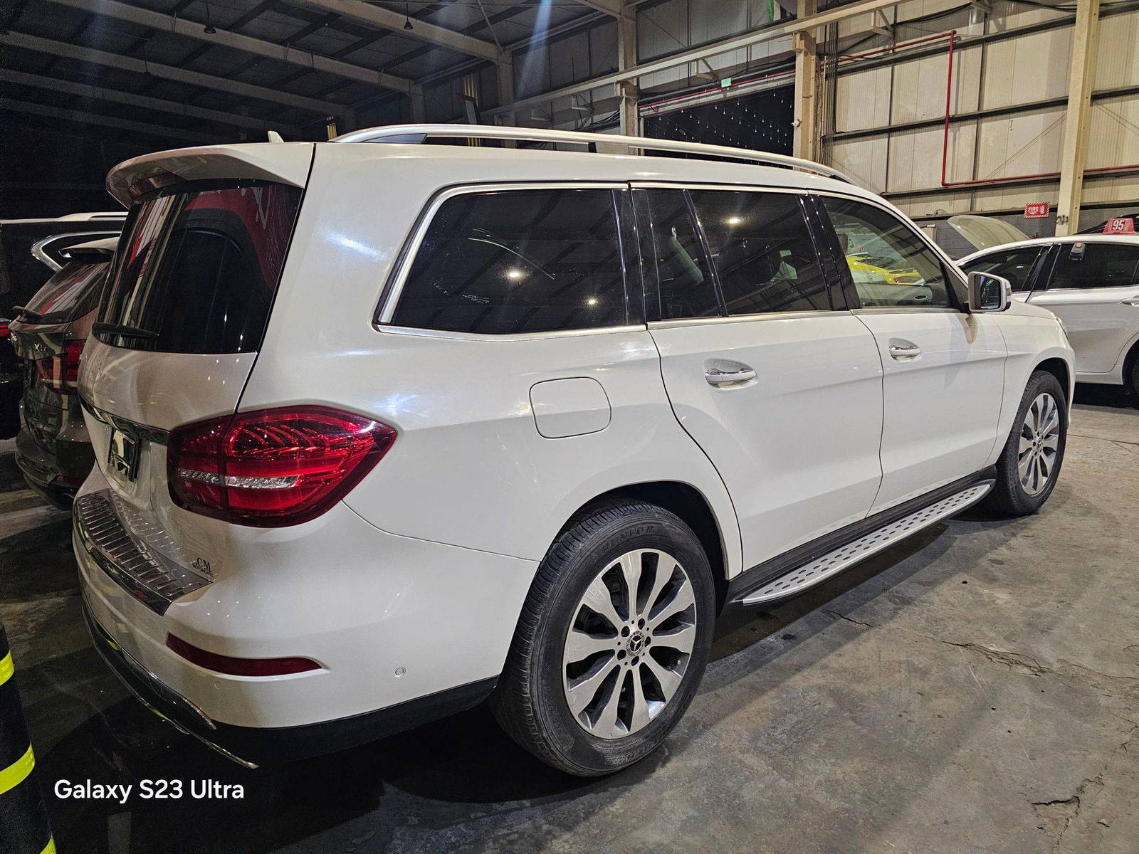 MERCEDES BENZ GLS 450 2017 - Marhaba Auction Used Cars - Image 4