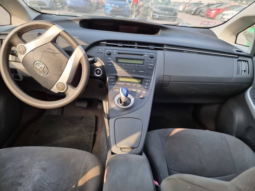 2010 TOYOTA PRIUS — 141189 Miles — Lot 37823083 — Ind. 12 - Marhaba Auctions Used Cars - Image 8
