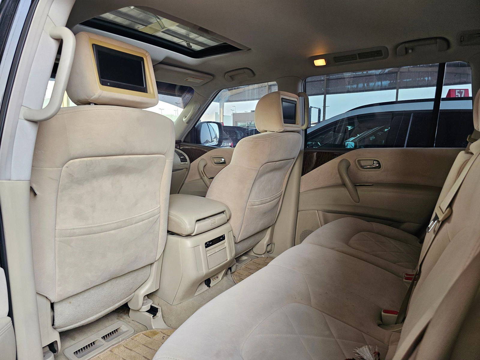 2011 NISSAN PATROL — 253102 KM — Lot 9010621 — Souq - Marhaba Auctions Used Cars - Image 6