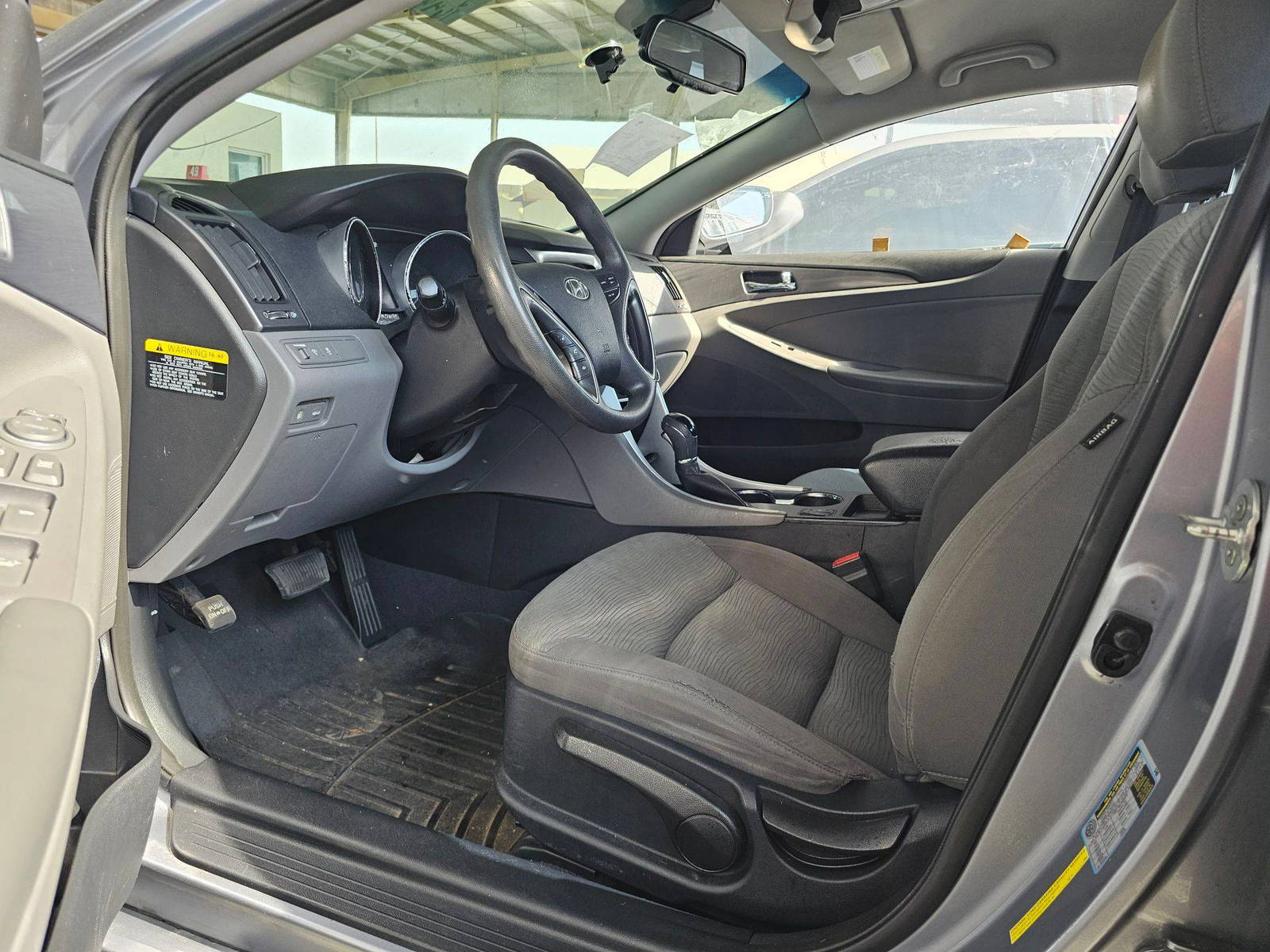 2015 HYUNDAI SONATA — 164471 Miles — Lot 1FA137646 — Main - Marhaba Auctions Used Cars - Image 8