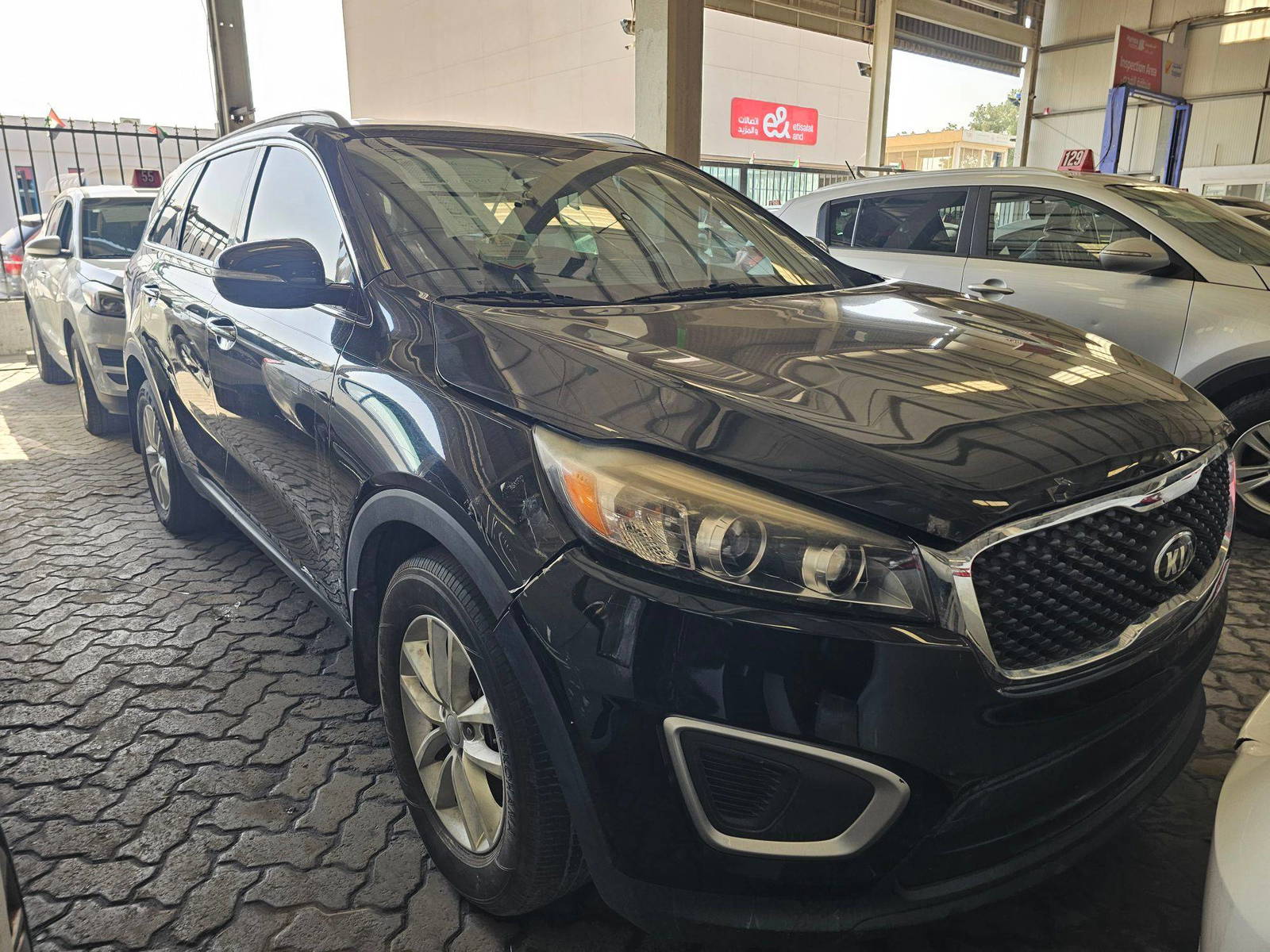 KIA SORENTO 2017 - Marhaba Auction Used Cars - Image 4