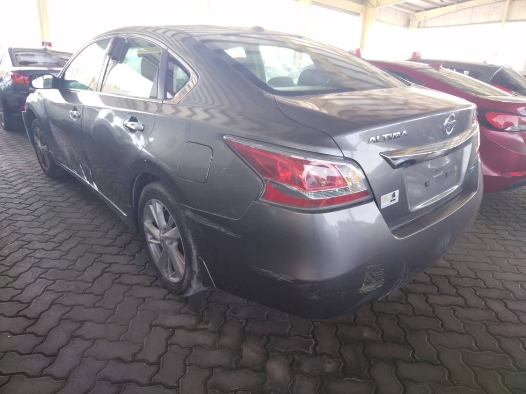 2015 NISSAN ALTIMA — 184741 Miles — Lot 65220053 - Marhaba Auctions Used Cars - Image 4