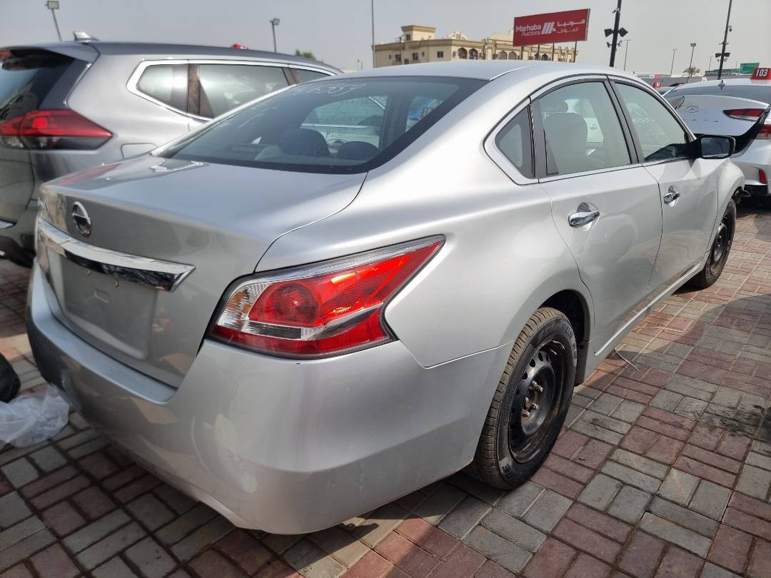 2015 NISSAN ALTIMA — 144009 Miles — Lot 12547 — Main - Marhaba Auctions Used Cars - Image 4