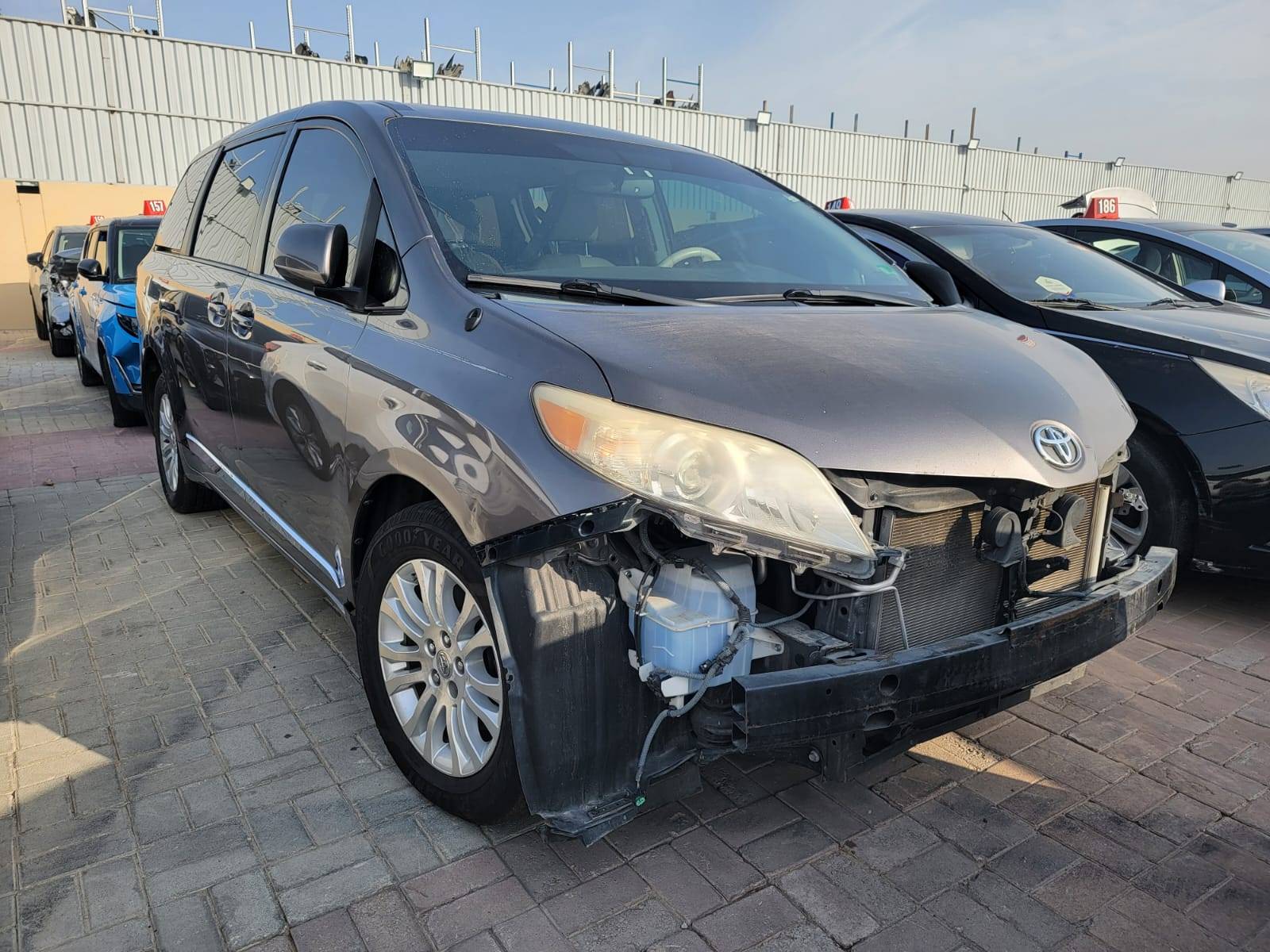 TOYOTA SIENNA 2011 - Marhaba Auction Used Cars - Image 6