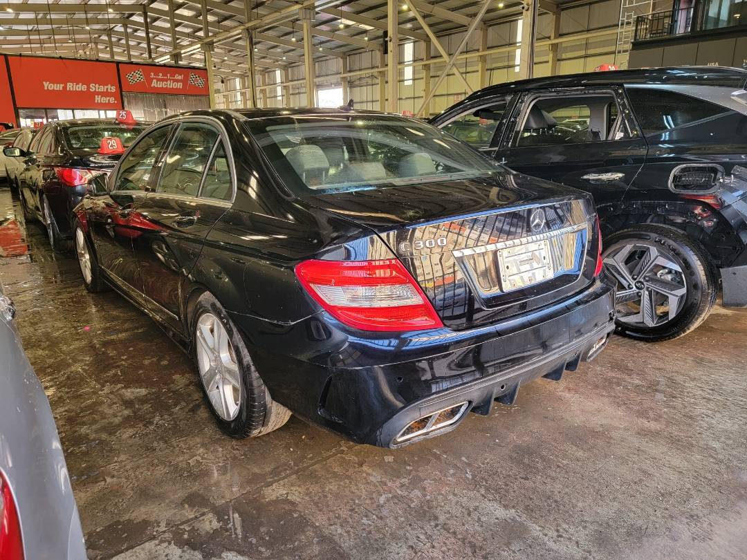 2010 MERCEDES BENZ C300 — 125194 Miles — Lot A397699 — Main - Marhaba Auctions Used Cars - Image 6