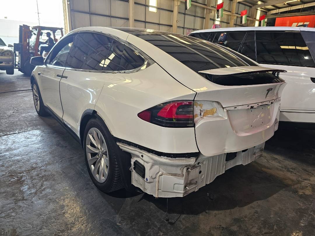 TESLA Model X 2020 - Marhaba Auction Used Cars - Image 4