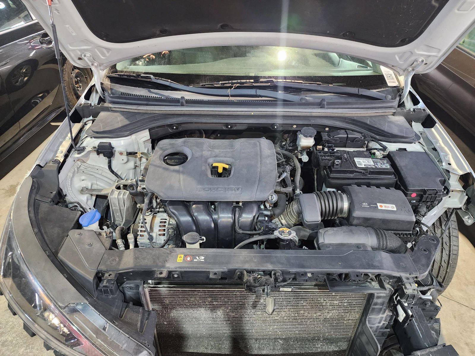 HYUNDAI ELANTRA 2019 - Marhaba Auction Used Cars - Image 12