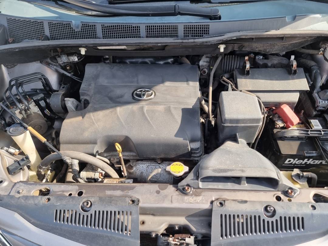 2012 TOYOTA SIENNA — 203802 Miles — Lot S044070 — Main - Marhaba Auctions Used Cars - Image 10