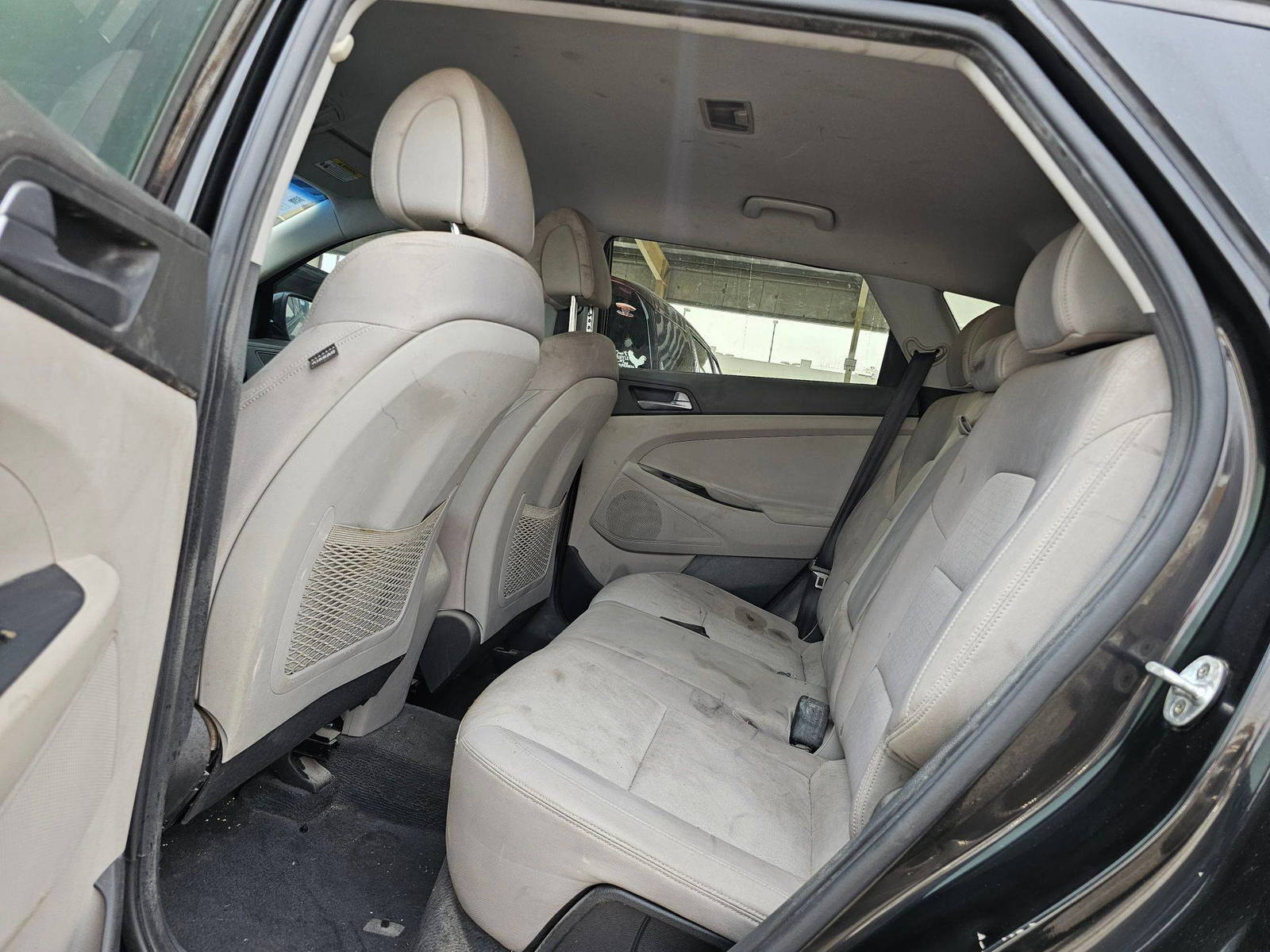 HYUNDAI TUCSON 2016 - Marhaba Auctions Used Cars - Image 6