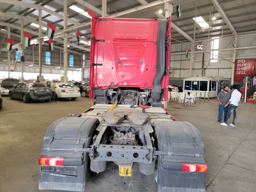 2015 MERCEDES BENZ ACTROS 1840 — 921508 KM — Lot 1L925043 — Main - Marhaba Auctions Used Cars - Image 11
