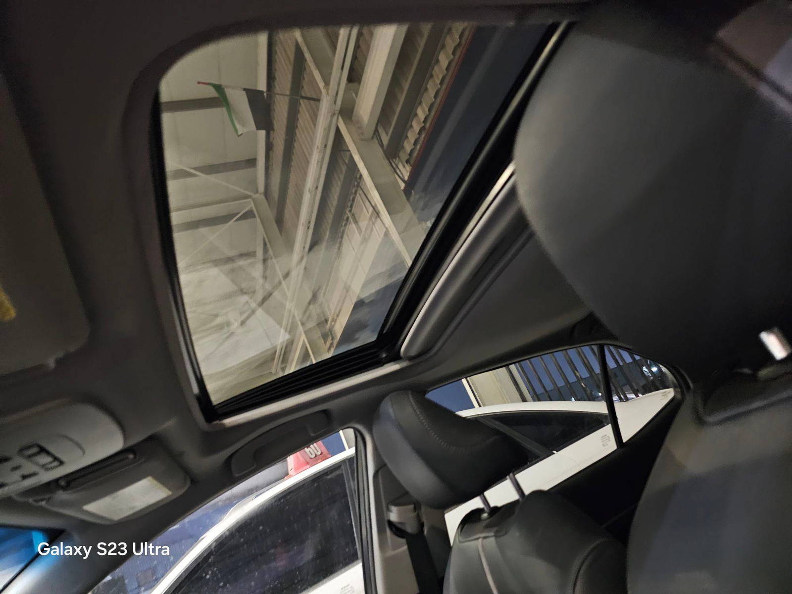 TOYOTA CAMRY 2018 - Marhaba Auction Used Cars - Image 9