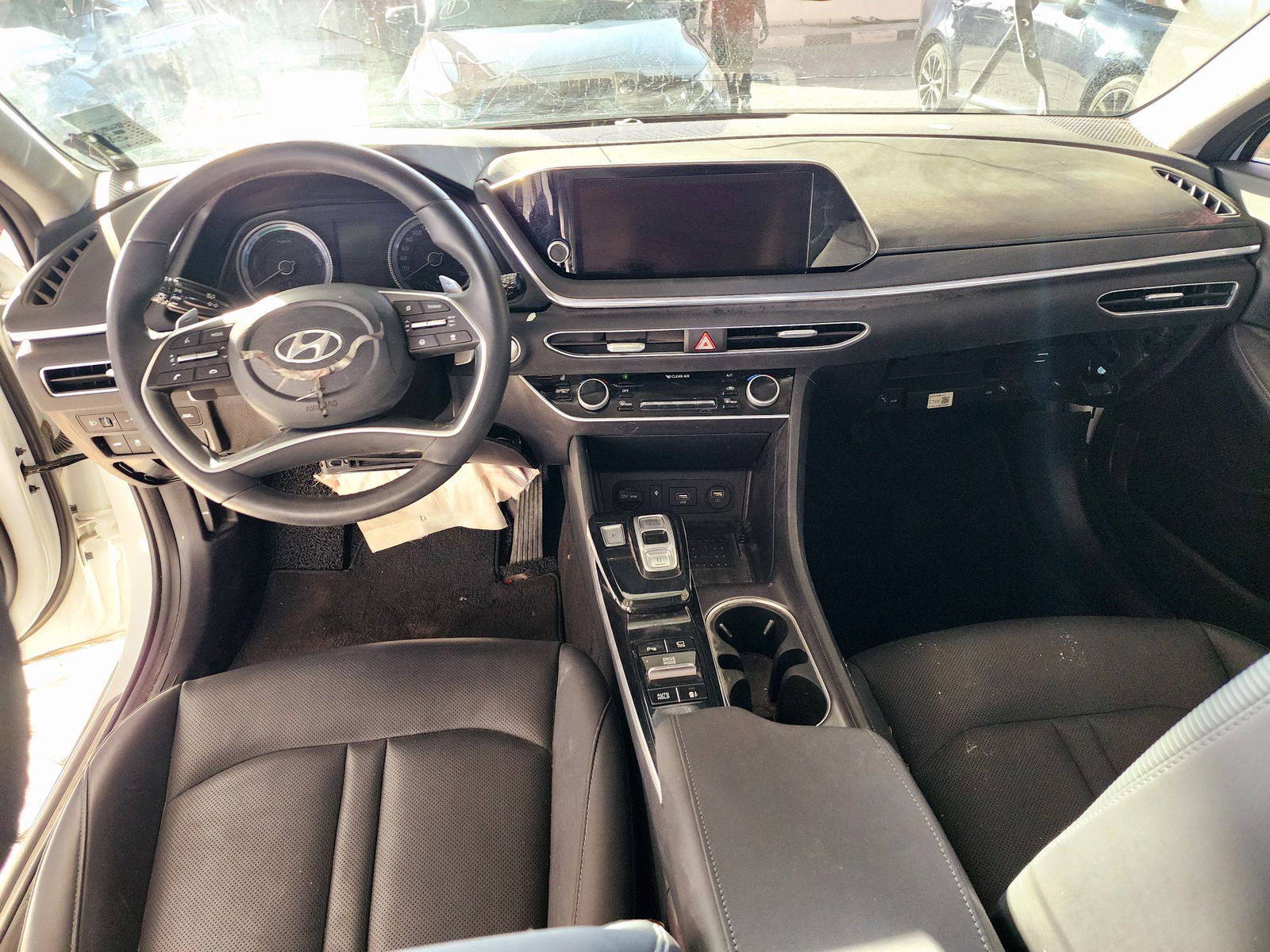 HYUNDAI SONATA 2022 - Marhaba Auction Used Cars - Image 7