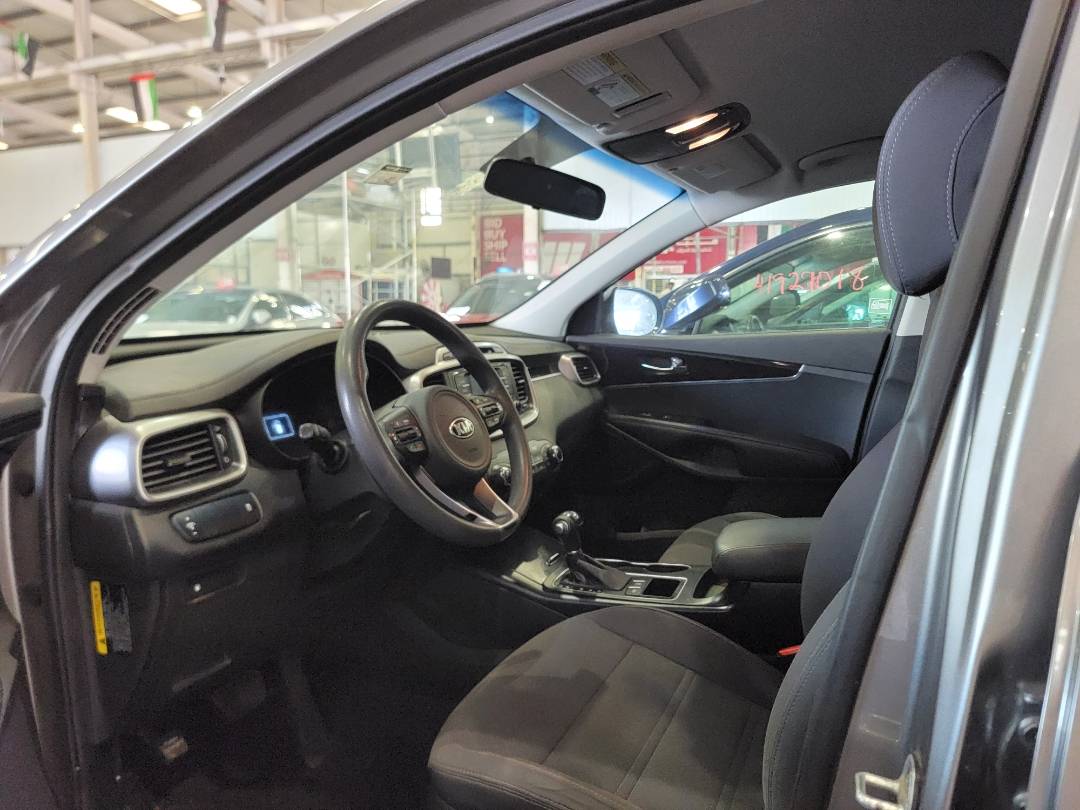 2017 KIA SORENTO — 77946 Miles — Lot A37HG268737 — Main - Marhaba Auctions Used Cars - Image 6