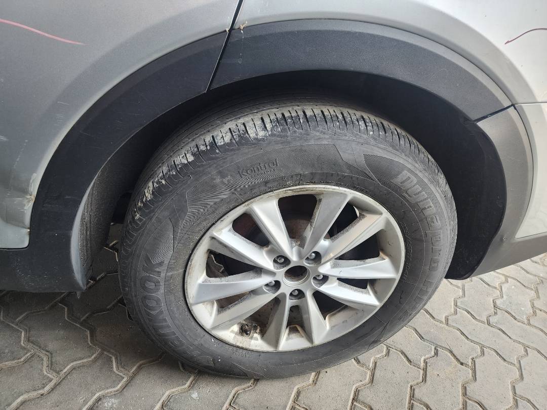 2020 KIA SORENTO — 97134 Miles — Lot 42641364 — Souq - Marhaba Auctions Used Cars - Image 3