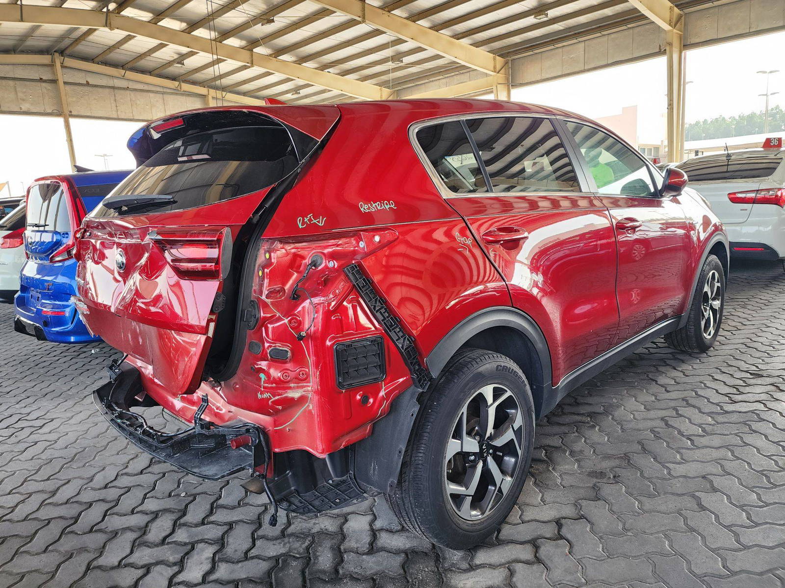 2020 KIA SPORTAGE — 41789 Miles — Lot 39126509 — Souq - Marhaba Auctions Used Cars - Image 4