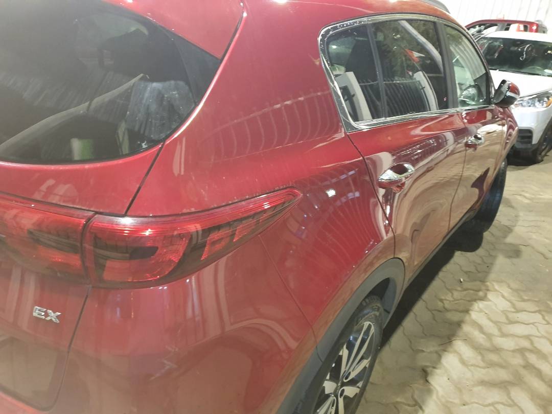 2017 KIA SPORTAGE — 42334 Miles — Lot 37710013 - Marhaba Auctions Used Cars - Image 4