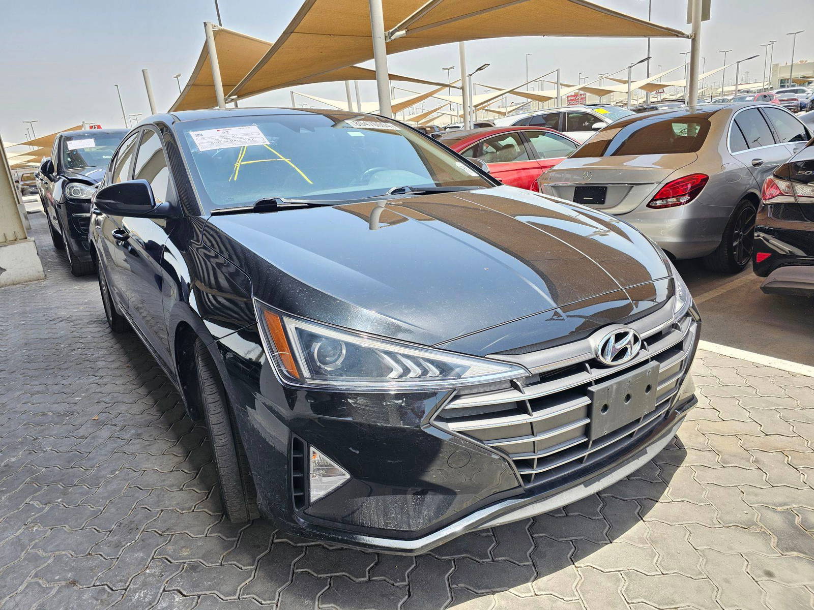 2020 HYUNDAI ELANTRA — 125324 KM — Lot 85476504 — Souq - Marhaba Auctions Used Cars - Image 4
