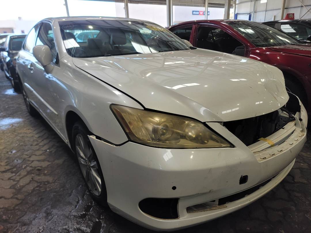 2011 LEXUS ES 350 — 114631 Miles — Lot XB2468886 - Marhaba Auctions Used Cars - Image 6