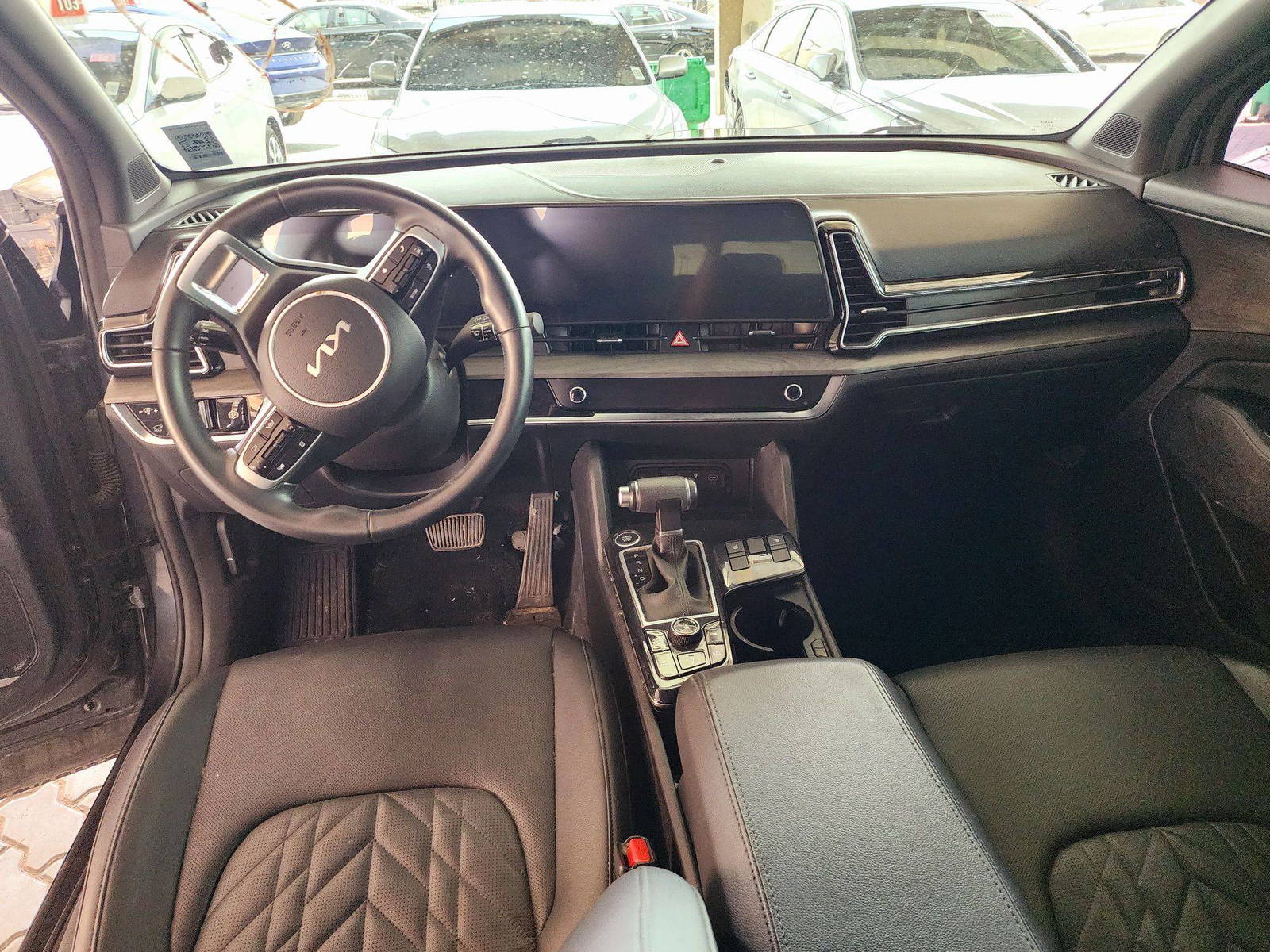 2023 KIA SPORTAGE — 39302 Miles — Lot 80862394 — Al Surrah - Marhaba Auctions Used Cars - Image 7